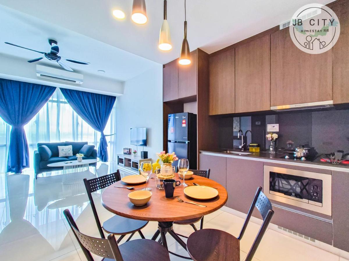 Grand Medini Suites By Rr Jbcity Nusajaya  Buitenkant foto